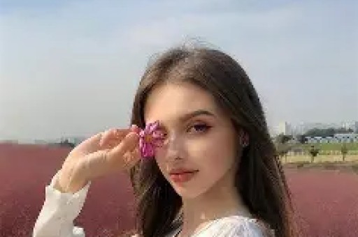 网红桐桐就酱突然停播圈内互撕爆猛料网友直呼这下真要凉了