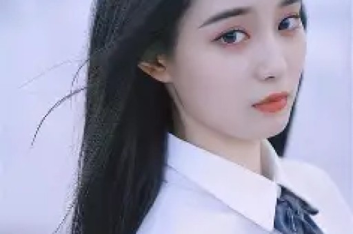 娱乐博主“吃瓜少女张小寒”账号遭封禁或因爆料赵丽颖恋情？